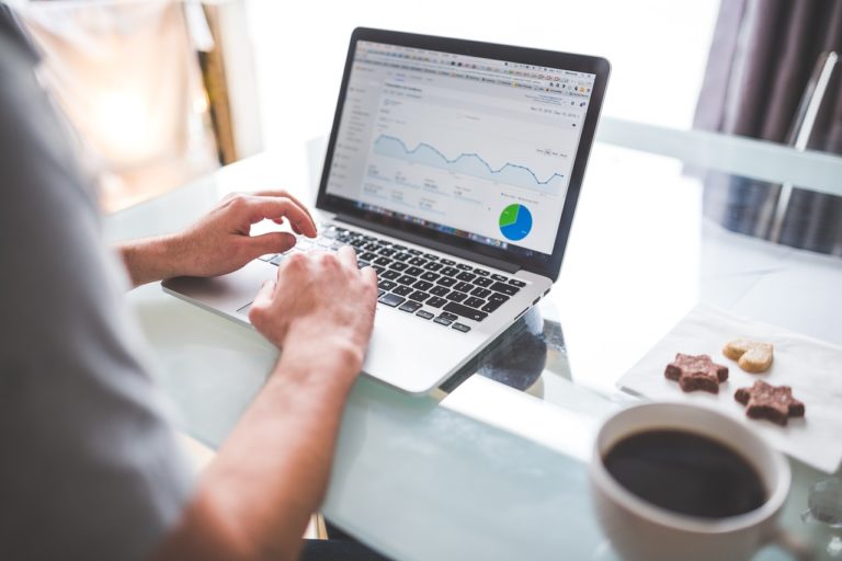 Comment utiliser l’IA pour améliorer les performances dans le marketing digital ?