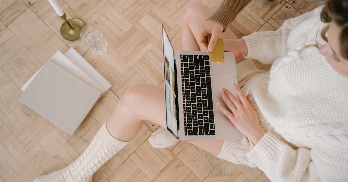 découvrez les dernières tendances du e-commerce en 2023 : stratégies innovantes, comportements d'achat des consommateurs, technologies émergentes, et meilleures pratiques pour propulser votre boutique en ligne vers le succès.